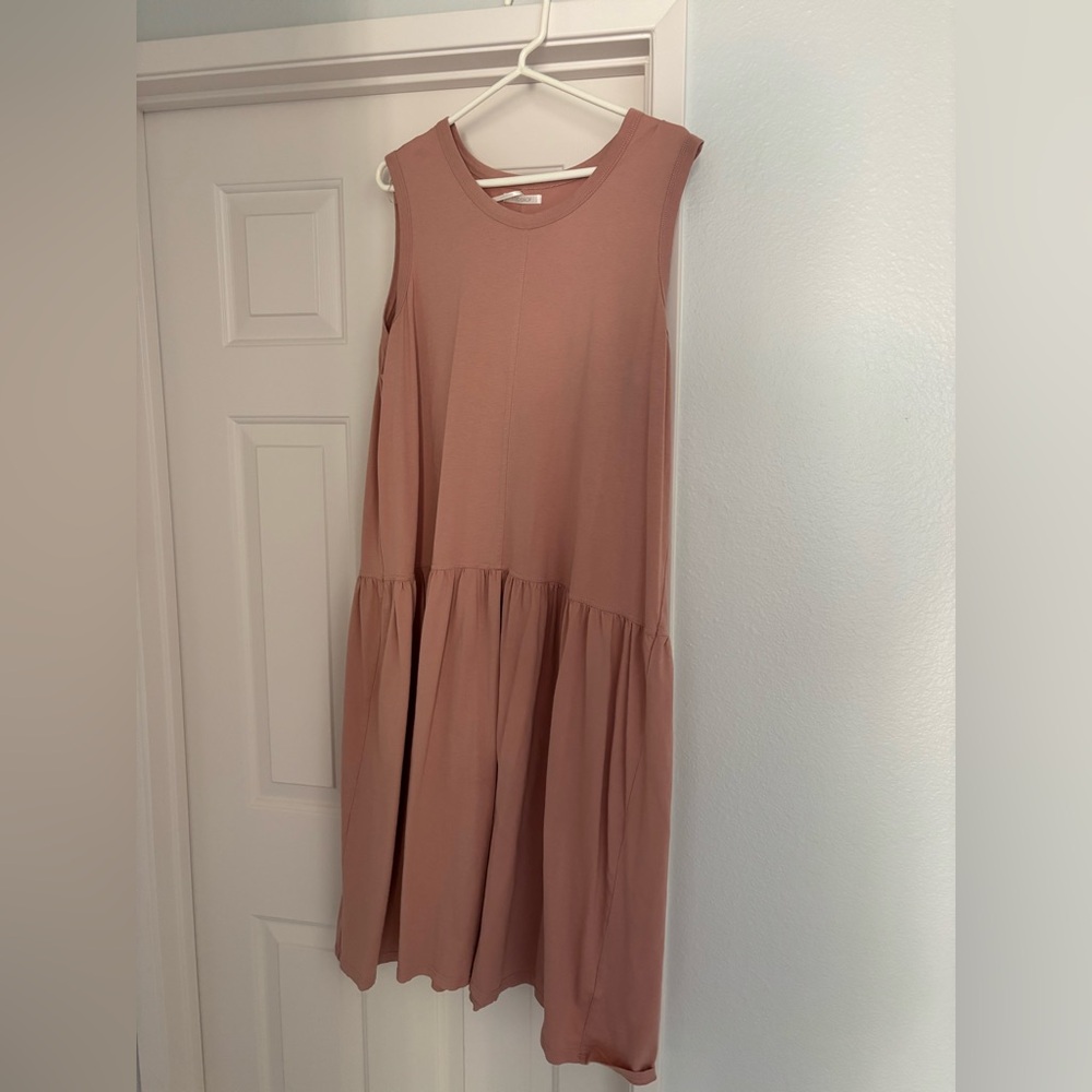Sleeveless Midi Dress in Blush